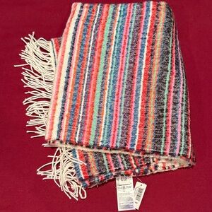NWT Gap multicolored scarf
